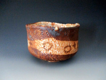 鼠志野茶碗　銘「桃山」