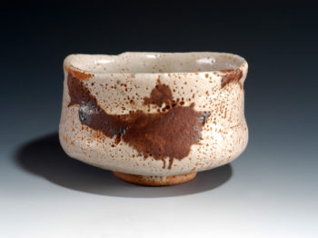 志野茶碗　銘 ｢鵬 (おおどり)」