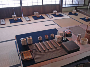 ー 作品集出版記念 ー　 伊丹郷町館　茶陶展