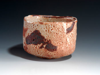 志野茶碗　銘 ｢紫の香｣