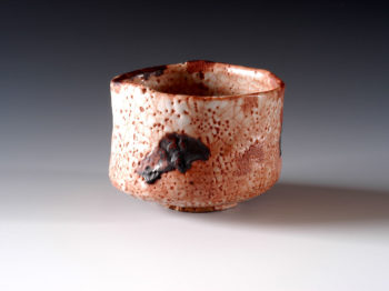 志野茶碗　銘 ｢山里｣