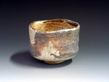 志野茶碗　銘 「桂城」